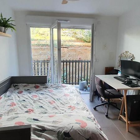 Appartement A 10 Min A Pied De La Plage De Ницца Экстерьер фото